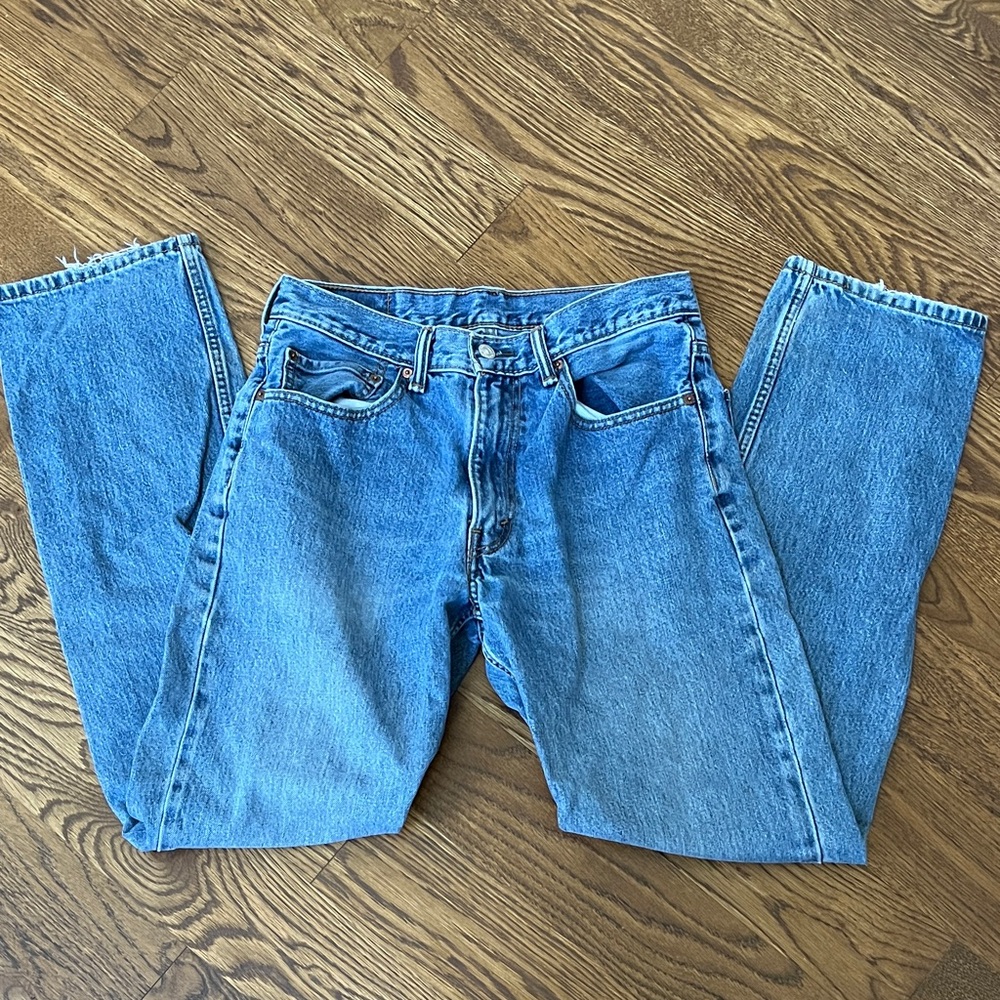 Classic Levi Strauss and Company 550 Blue Denim Jeans 32X 34